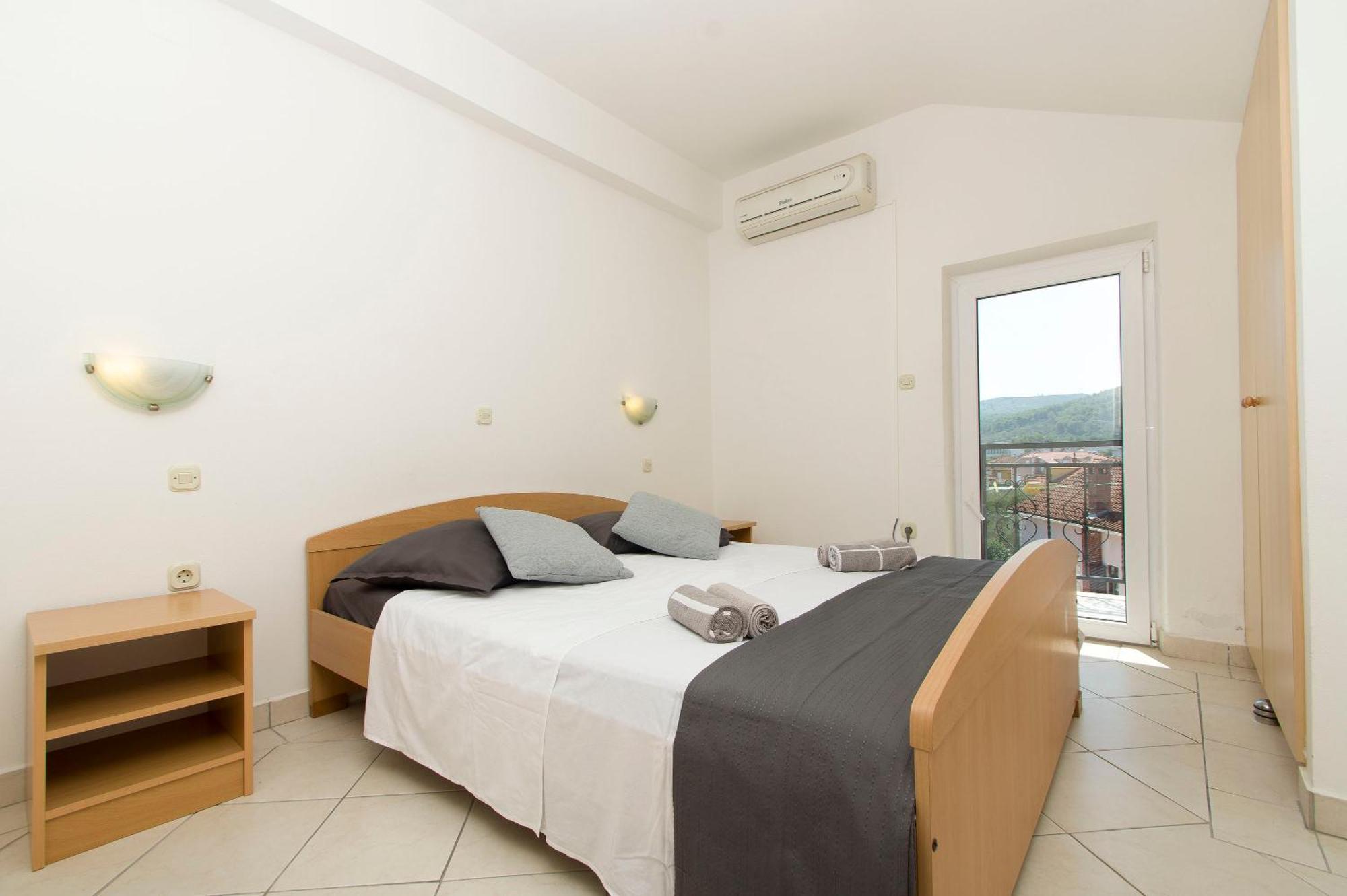 Apartments Vela Luka Buitenkant foto