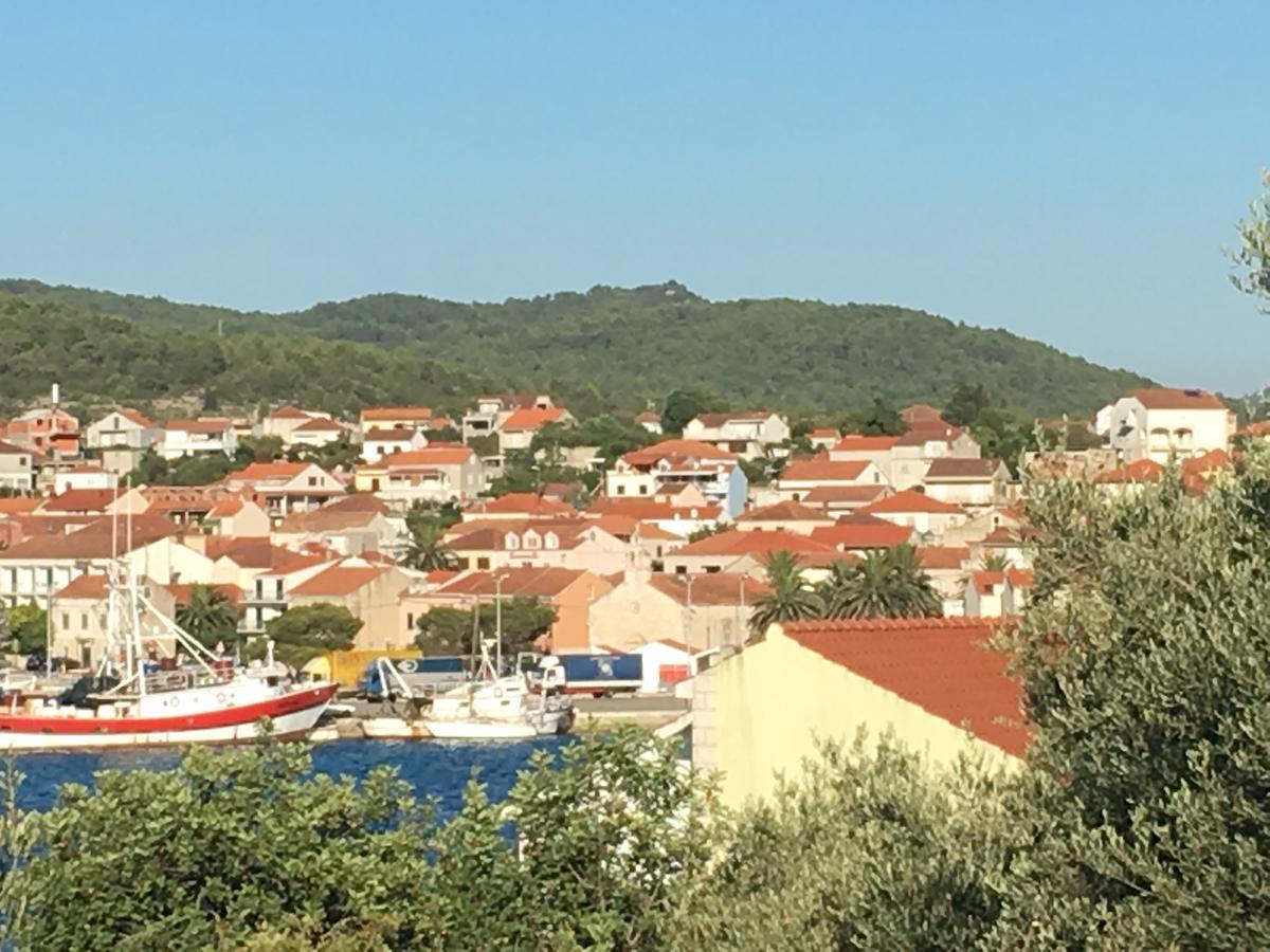 Apartments Vela Luka Buitenkant foto